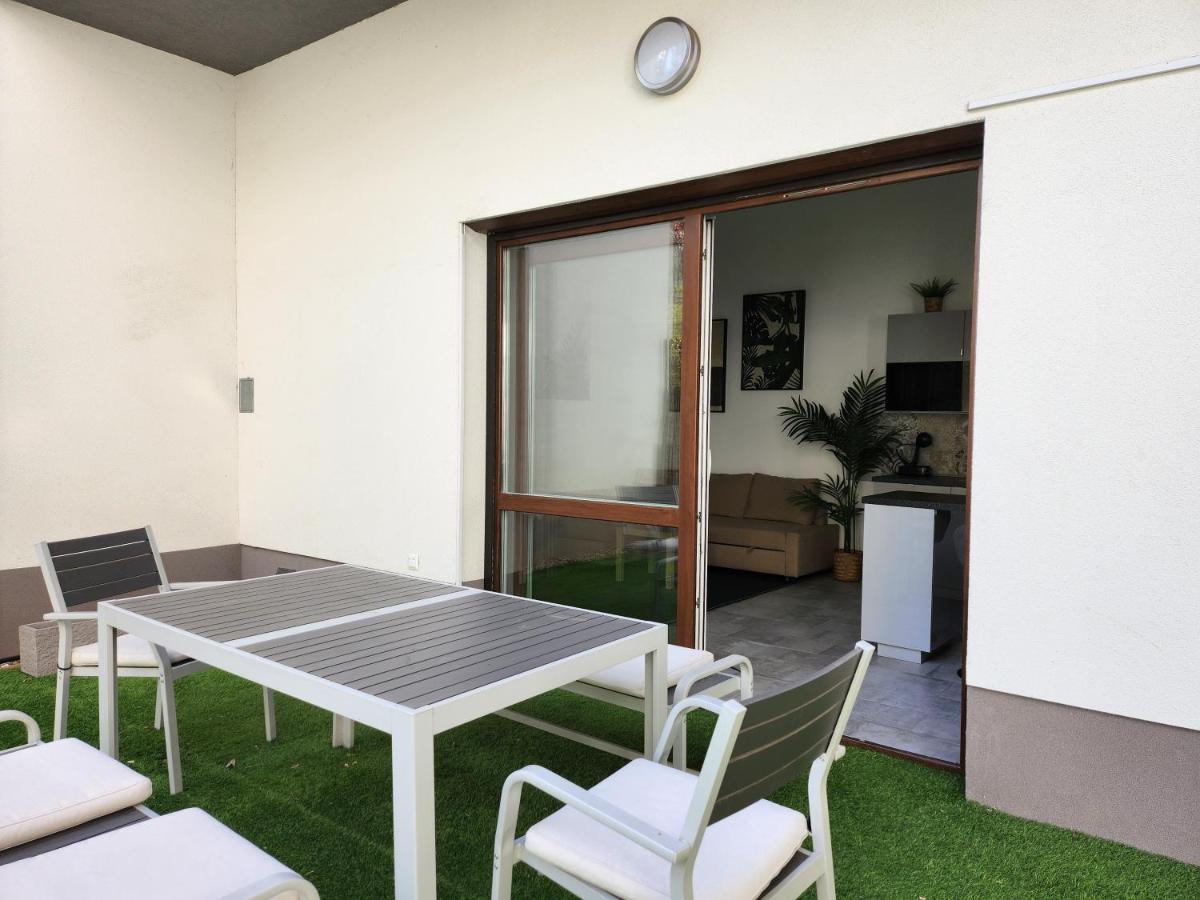 S18 "Garden In The City" Apartment Βουδαπέστη Εξωτερικό φωτογραφία